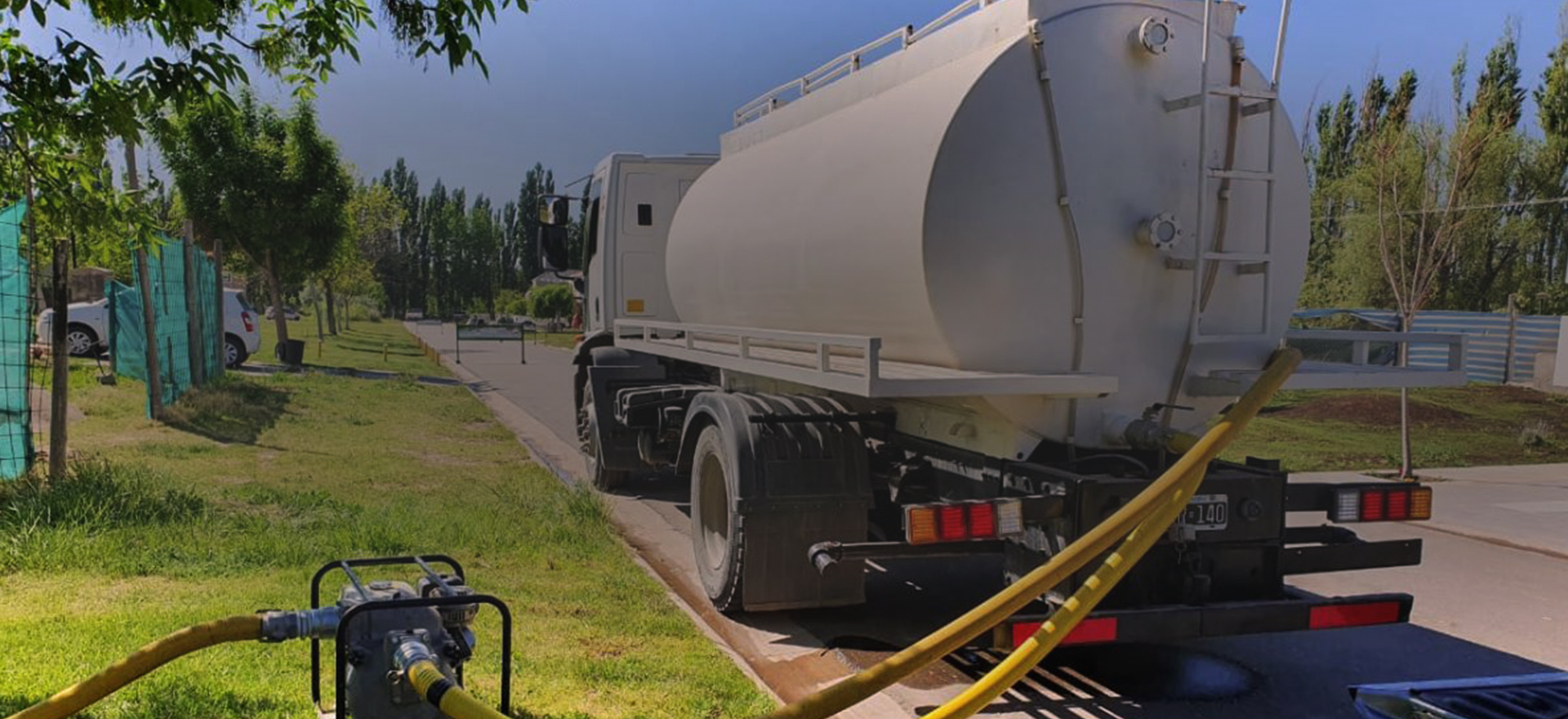 Servicio de agua potable industrial y residencial